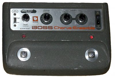 05-boss-ce-1-chorus-ensemble-01