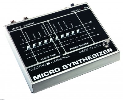 12-electro-harmonix-micro-synthesizer-03