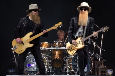 2019-02-blog-billy-gibbons-02